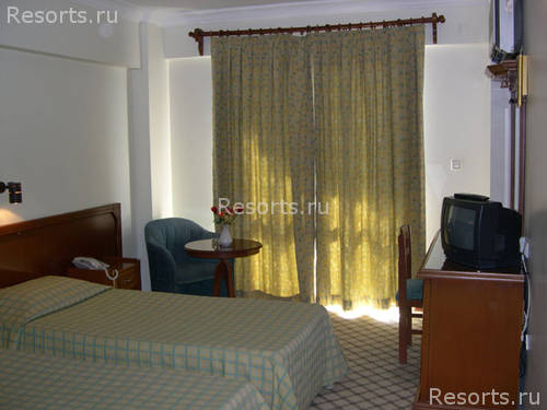 Mendos Hotel 12
